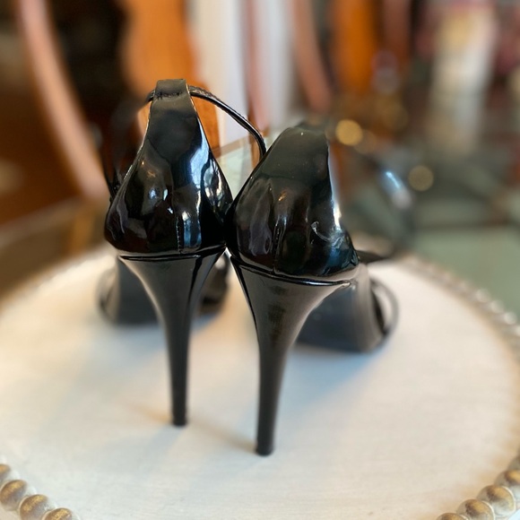 Steve Madden Womens Stecy  Black Patent Leather Heeled Shoes 
Size 7.5 M - Picture 4 of 9